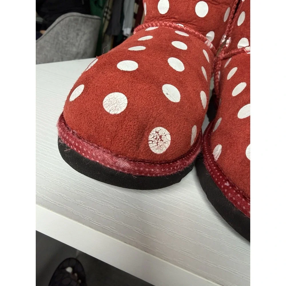 UGG Disney Minnie Mouse Boots Youth 3 Red Polka Dot Bow Cozy Girls Shoes